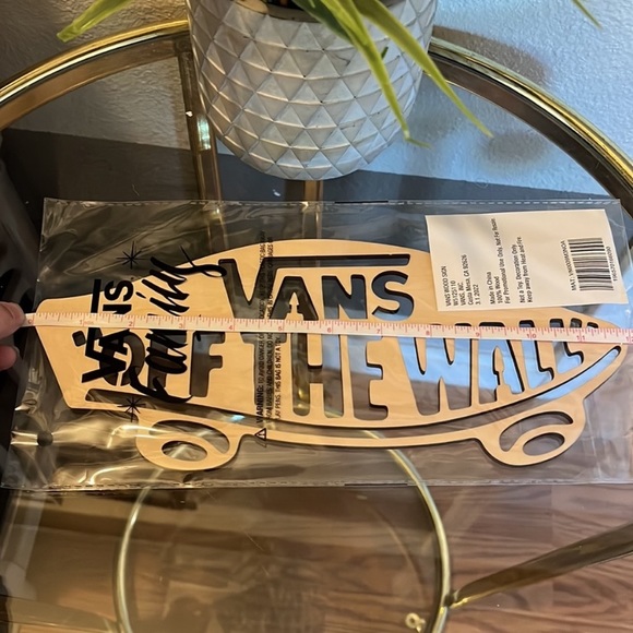 Vans Family Reward wood sign. Skateboard/wood. NWT - Picture 6 of 8